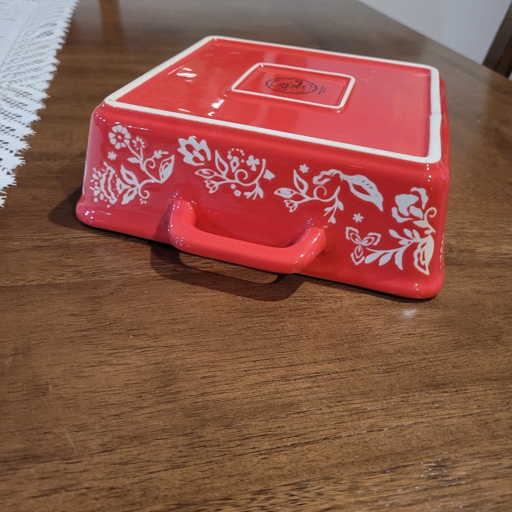 Pioneer Woman Mazie Bird Square Stoneware Baking Casserole Dish 8X8 - Picture 5 of 8